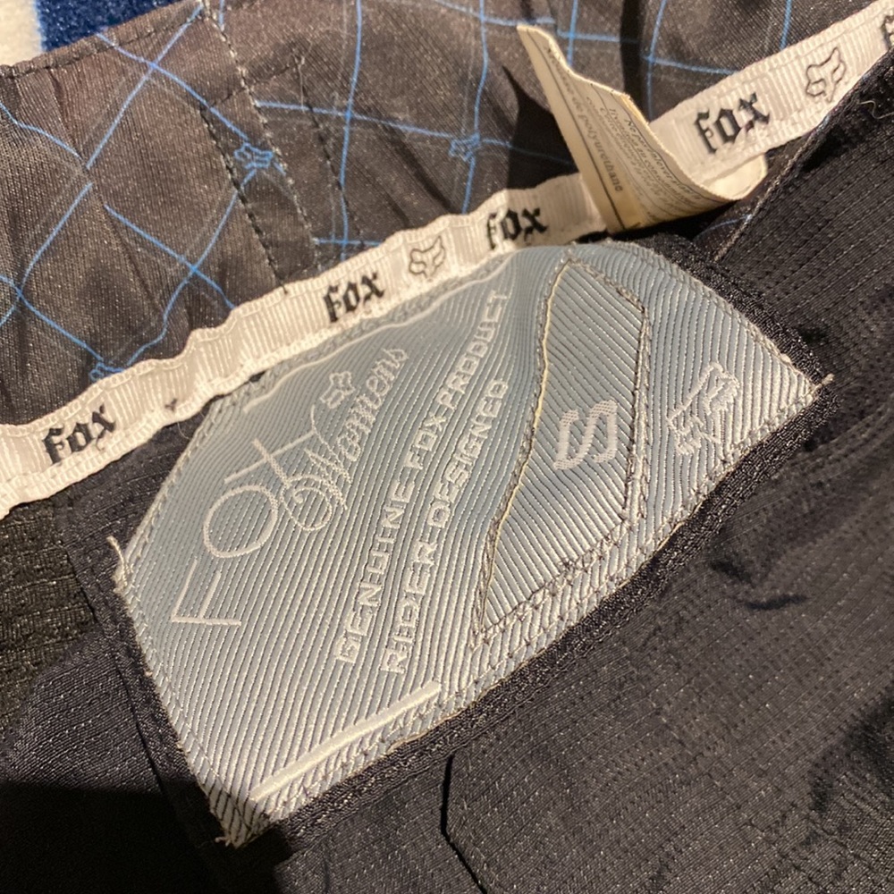Fox Racing Bike Shorts 🚴 - Picture 2 of 4